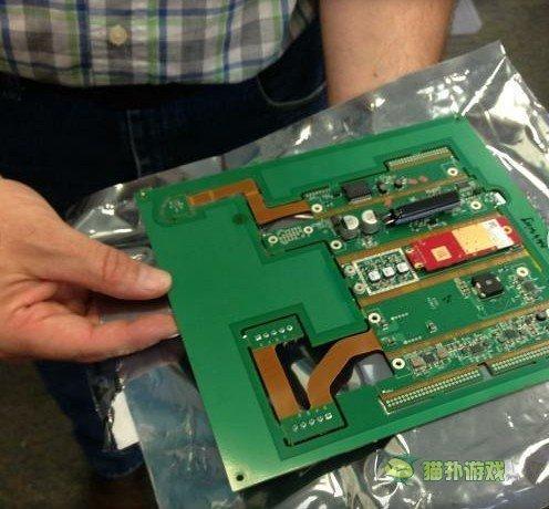 數字戰場革命 集成電路設計如何重塑FPS游戲中的高科技武器系統